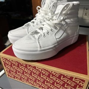 Van's SK8-HI Stacked Canvas True White Sneakers